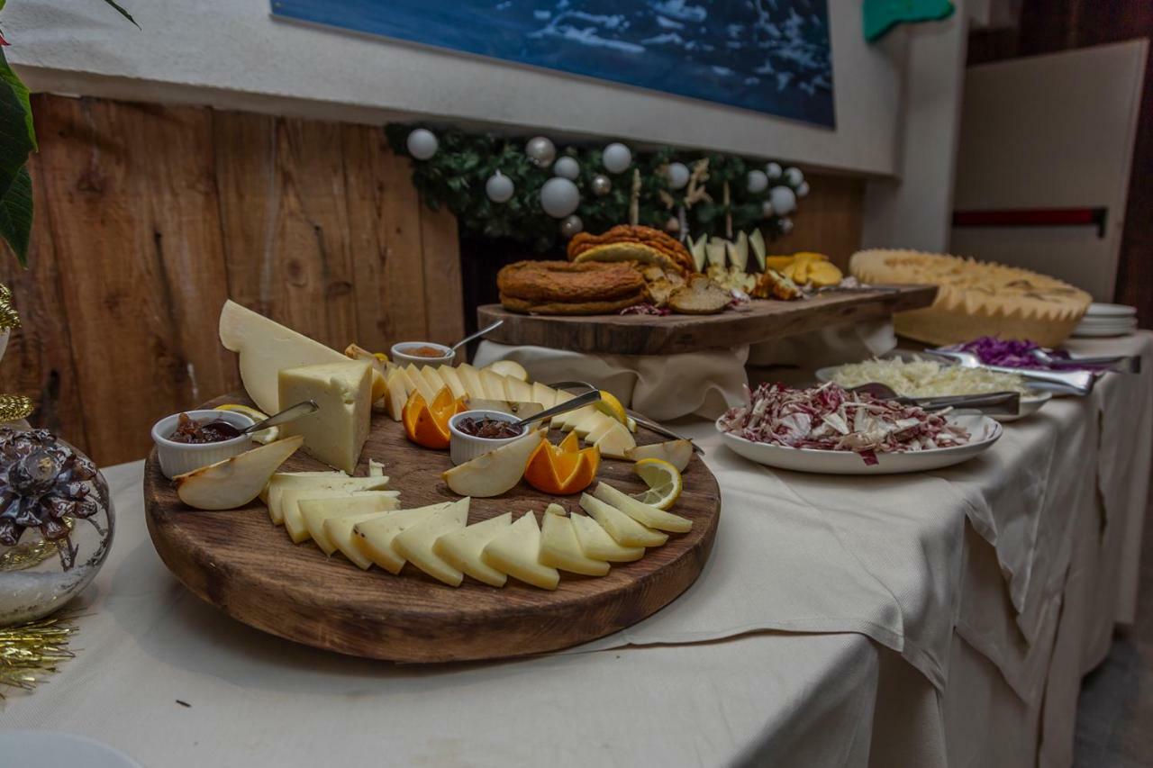 Hotel Petit Palais Breuil-Cervinia Extérieur photo
